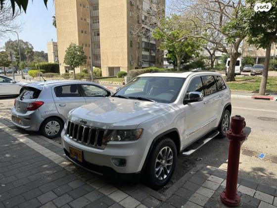 ג'יפ / Jeep גרנד צ'ירוקי 4X4 Limited אוט' 3.6 (282 כ''ס) בנזין 2011 למכירה בתל אביב יפו