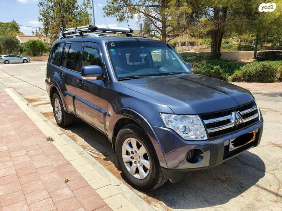 מיצובישי פג'רו ארוך 4X4 Desert אוט' דיזל 7 מק' 3.2 (200 כ"ס) דיזל 2010 למכירה בעומר