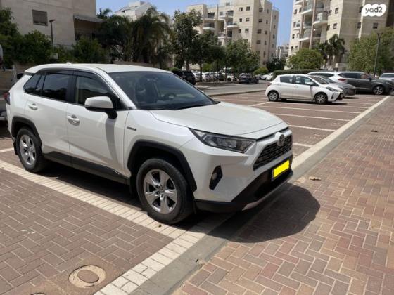 טויוטה RAV4 הייבריד E-xperience הייבריד 5 דל' אוט' 2.5 (178 כ''ס) בנזין 2021 למכירה בנתניה