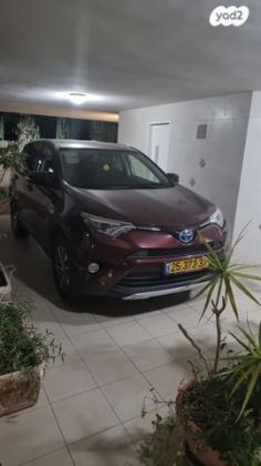 טויוטה RAV4 הייבריד Premium הייבריד אוט' 2.5 (155 כ''ס) בנזין 2016 למכירה בחיפה