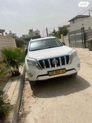 טויוטה לנד קרוזר ארוך 4X4 Luxury אוט' דיזל 7 מק' 3.0 (190 כ''ס) דיזל 2015 למכירה בקלנסווה