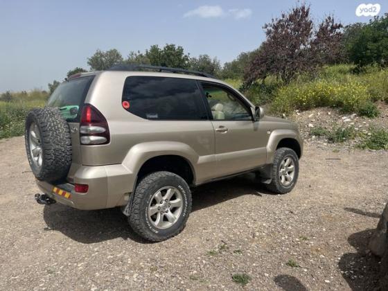 טויוטה לנד קרוזר קצר 4X4 Luxury אוט' דיזל 3.0 (166 כ''ס) דיזל 2005 למכירה בירושלים