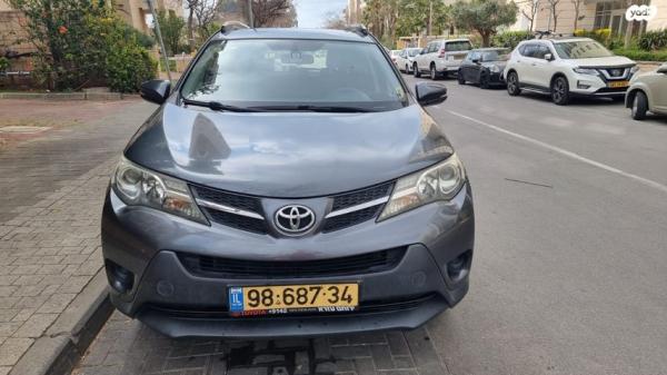 טויוטה RAV4 ארוך 4X4 GLI אוט' 2.0 (151 כ''ס) בנזין 2016 למכירה בהוד השרון