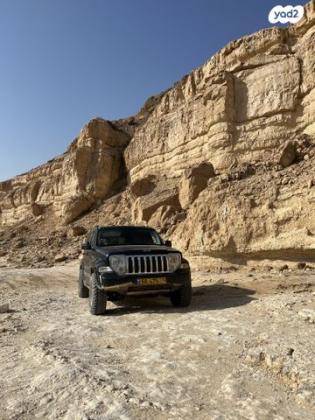 ג'יפ / Jeep ליברטי (עד 2013) 4X4 Limited אוט' 3.7 (202 כ''ס) [2010-2013] בנזין 2012 למכירה במודיעין מכבים רעות