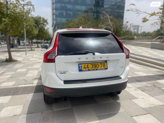 וולוו XC60 T5 Kinetic סטיישן אוט' 2.0 (240 כ"ס) בנזין 2013 למכירה בחולון