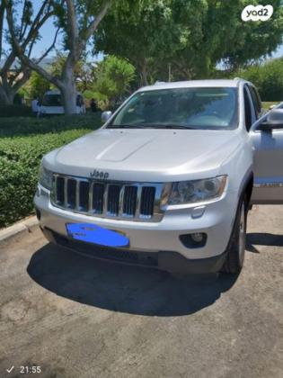 ג'יפ / Jeep גרנד צ'ירוקי 4X4 Laredo אוט' 3.6 (282 כ''ס) בנזין 2012 למכירה בפתח תקווה