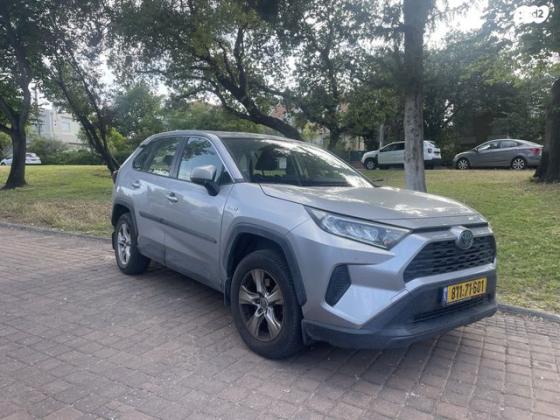 טויוטה RAV4 הייבריד E-volve הייבריד אוט' 2.5 (178 כ''ס) בנזין 2019 למכירה בחיפה