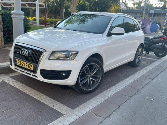 אאודי Q5 4X4 Luxury אוט' 2.0 (211 כ''ס) בנזין 2009 למכירה ביהוד מונוסון