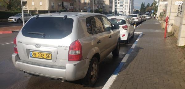 יונדאי טוסון 4X4 Arizona אוט' בנזין 2.7 (175 כ''ס) בנזין 2008 למכירה באור יהודה