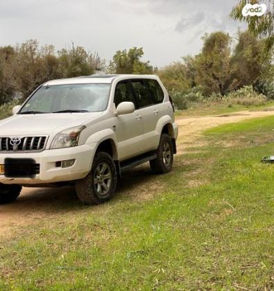 טויוטה לנד קרוזר ארוך 4X4 STD אוט' דיזל 8 מק' 3.0 (173 כ''ס) דיזל 2008 למכירה בשדרות