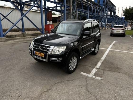 מיצובישי פג'רו קצר 4X4 Limited אוט' 5 מק' 3.8 (249 כ''ס) בנזין 2008 למכירה בקרית ביאליק