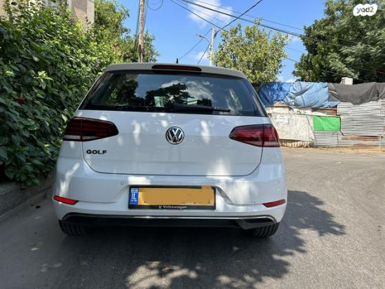 פולקסווגן גולף Comfortline Plus אוט' 5 דל' 1.5 (150 כ''ס) בנזין 2019 למכירה בגבעתיים