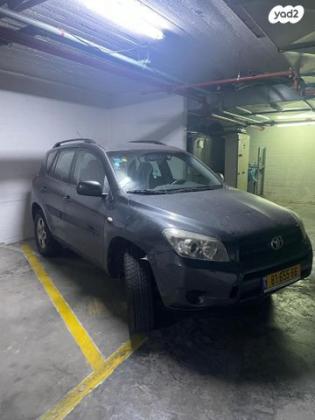 טויוטה RAV4 ארוך 4X4 GLI אוט' 2.0 (152 כ''ס) בנזין 2008 למכירה ברמת השרון