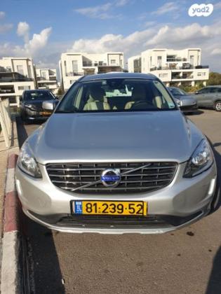 וולוו XC60 T5 Kinetic סטיישן אוט' 2.0 (240 כ"ס) בנזין 2014 למכירה בפתח תקווה