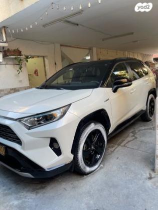 טויוטה RAV4 הייבריד E-motion Sky הייבריד אוט' 2.5 (178 כ''ס) בנזין 2019 למכירה בפוריידיס