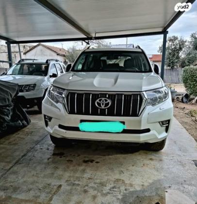 טויוטה לנד קרוזר קצר 4X4 Luxury אוט' דיזל 2.8 (177 כ"ס) דיזל 2019 למכירה בעפולה