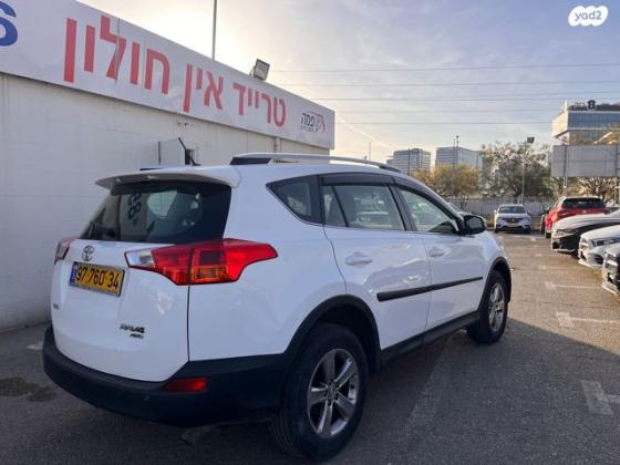 טויוטה RAV4 ארוך 4X4 GLI אוט' 2.0 (151 כ''ס) בנזין 2016 למכירה בחולון