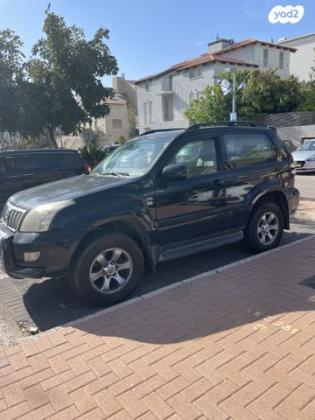 טויוטה לנד קרוזר קצר 4X4 Premium אוט' דיזל 3.0 (173 כ''ס) דיזל 2008 למכירה בתל אביב יפו