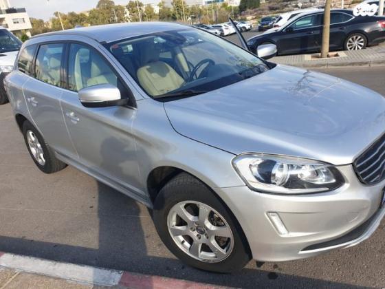 וולוו XC60 T5 Kinetic סטיישן אוט' 2.0 (240 כ"ס) בנזין 2014 למכירה בפתח תקווה