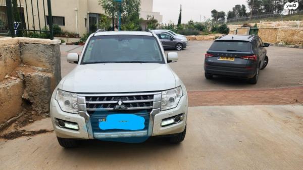 מיצובישי פג'רו ארוך 4X4 Dakar אוט' דיזל 7 מק' 3.2 (190 כ''ס)(*) דיזל 2016 למכירה בלהב