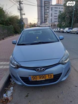 יונדאי i20 Insight ידני 1.2 (85 כ"ס) בנזין 2012 למכירה בקיסריה