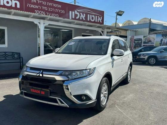 מיצובישי אאוטלנדר Intense אוט' 7 מק' 2.0 (150 כ"ס) בנזין 2019 למכירה בבת ים