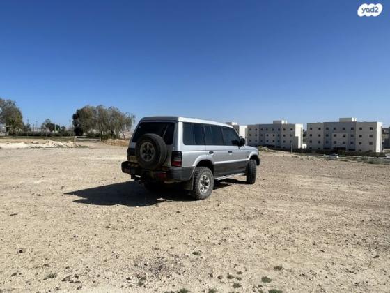 מיצובישי פג'רו ארוך 4X4 GLX אוט' דיזל 7 מק' 2.8 (125 כ''ס) דיזל 2000 למכירה בערד