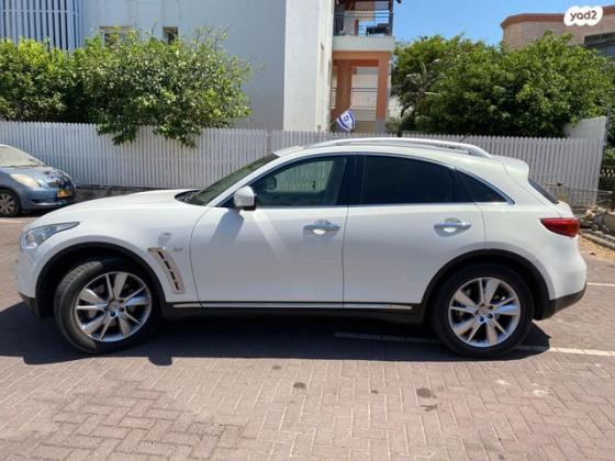 אינפיניטי QX70 / FX37 4X4 GT Premium אוט' 3.7 (320 כ"ס) בנזין 2016 למכירה בקרית ים