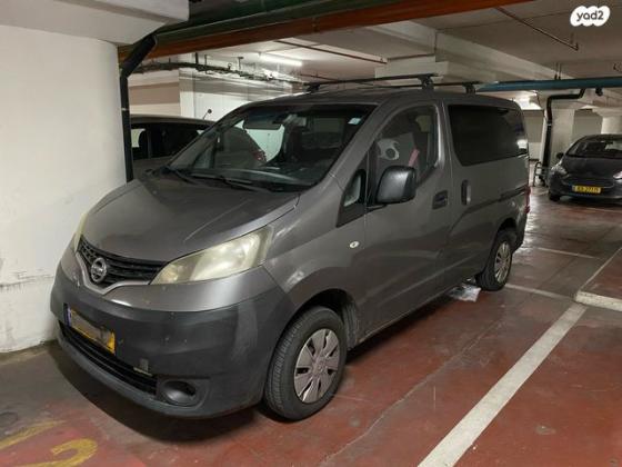 ניסאן NV200 Upper ידני דיזל 7 מק' 1.5 (90 כ''ס) דיזל 2013 למכירה בכפר יונה