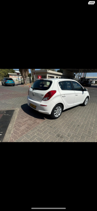 יונדאי i20 Inspire אוט' 1.4 (100 כ"ס) [2009-2015] בנזין 2012 למכירה בהוד השרון