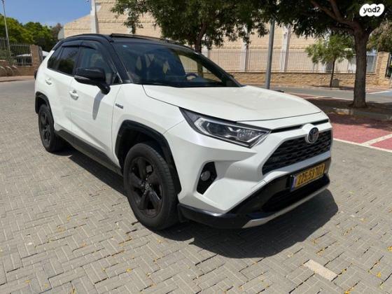 טויוטה RAV4 הייבריד E-motion Sky הייבריד אוט' 2.5 (178 כ''ס) בנזין 2020 למכירה בחולון