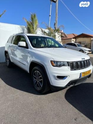 ג'יפ / Jeep גרנד צ'ירוקי 4X4 Laredo אוט' 5 מק' 3.6 (286 כ''ס) בנזין 2020 למכירה בראשון לציון