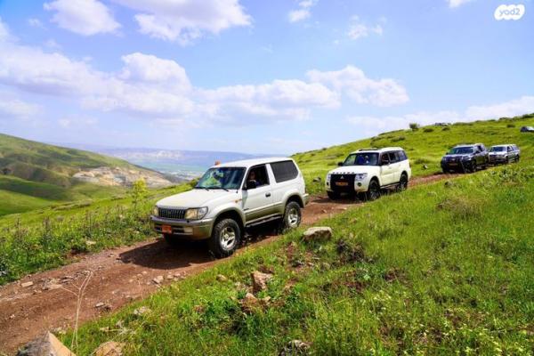 טויוטה לנד קרוזר פרדו קצר 4X4 Luxury אוט' דיזל 3.0 (163 כ''ס) דיזל 2002 למכירה בראש העין