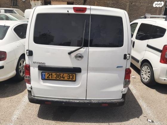 ניסאן NV200 Upper ידני דיזל 5 מק' 1.5 (90 כ''ס) דיזל 2015 למכירה בנהריה