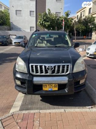 טויוטה לנד קרוזר קצר 4X4 Premium אוט' דיזל 3.0 (173 כ''ס) דיזל 2008 למכירה בתל אביב יפו