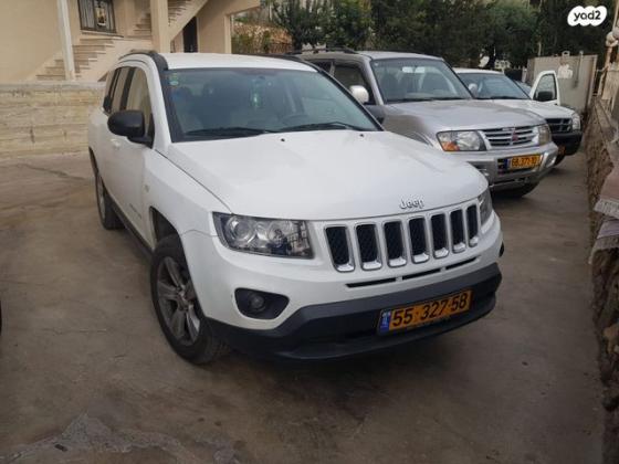 ג'יפ / Jeep קומפאס Sport אוט' 2.0 (154 כ''ס) בנזין 2014 למכירה בעיילבון