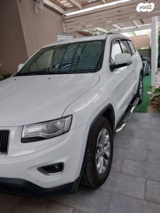 ג'יפ / Jeep גרנד צ'ירוקי 4X4 Laredo + SR אוט' 3.6 (282 כ''ס) בנזין 2014 למכירה בעפולה