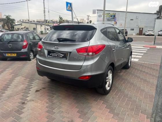 יונדאי iX35 Inspire אוט' 2.0 (163 כ''ס) בנזין 2011 למכירה בפתח תקווה