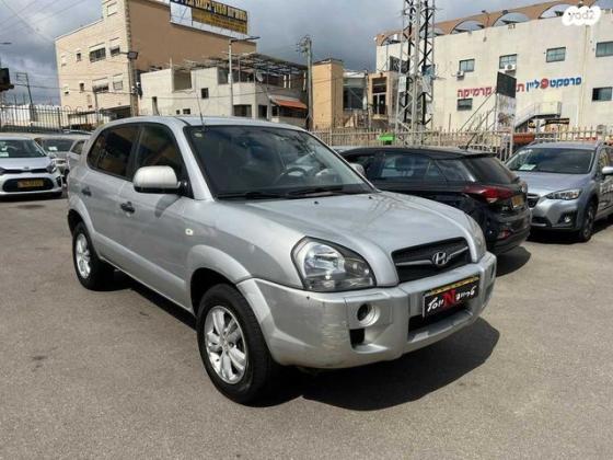 יונדאי טוסון 4X4 Texas אוט' בנזין 2.7 (175 כ''ס) בנזין 2009 למכירה במעיליא