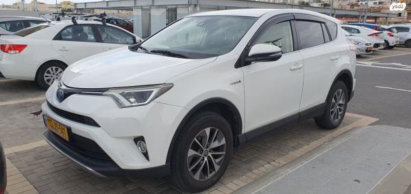 טויוטה RAV4 הייבריד Premium הייבריד אוט' 2.5 (155 כ''ס) בנזין 2017 למכירה בראשון לציון