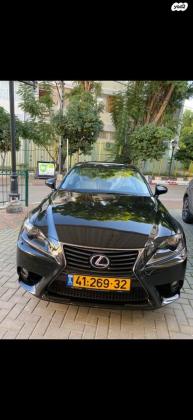 לקסוס IS300h Executive הייבריד אוט' 2.5 (181 כ"ס) בנזין 2015 למכירה בפתח תקווה