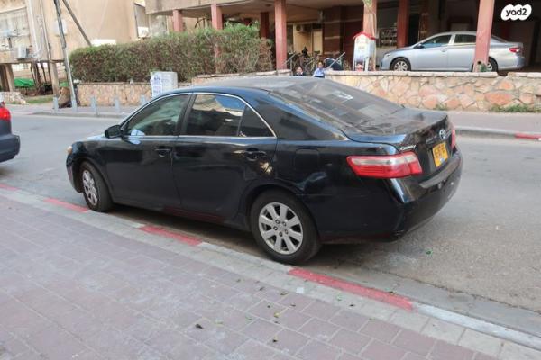 טויוטה קאמרי Executive אוט' 2.4 (167 כ"ס) בנזין 2009 למכירה באשדוד