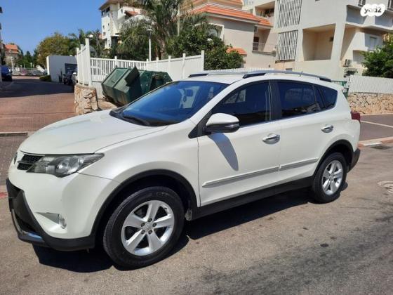 טויוטה RAV4 ארוך 4X4 Premium אוט' 2.0 (151 כ''ס) בנזין 2013 למכירה בנהריה