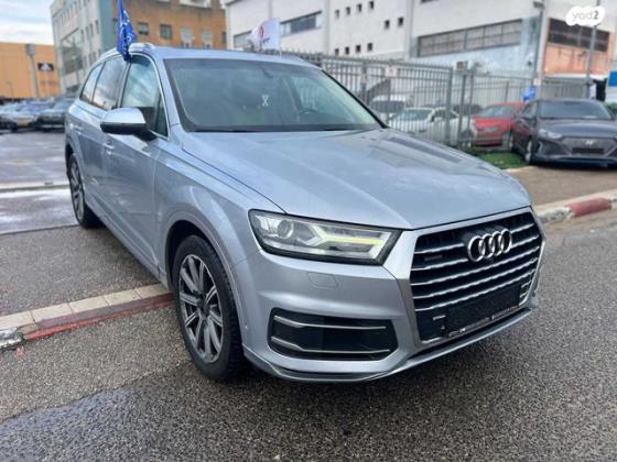 אאודי Q7 4X4 Sport Luxury אוט' דיזל 7 מק' 3.0 (272 כ''ס) דיזל 2017 למכירה בחיפה