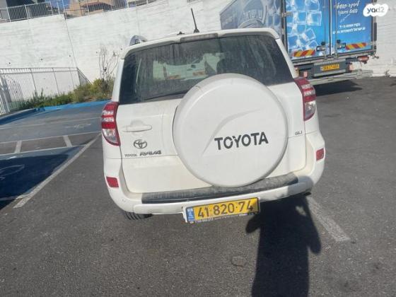 טויוטה RAV4 ארוך 4X4 GLI אוט' 2.0 (158 כ''ס) בנזין 2011 למכירה באום אל פחם