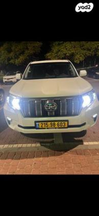 טויוטה לנד קרוזר קצר 4X4 Luxury SWB אוט' 3 דלתות דיזל 2.8 (204 כ''ס) דיזל 2022 למכירה בקרית מוצקין