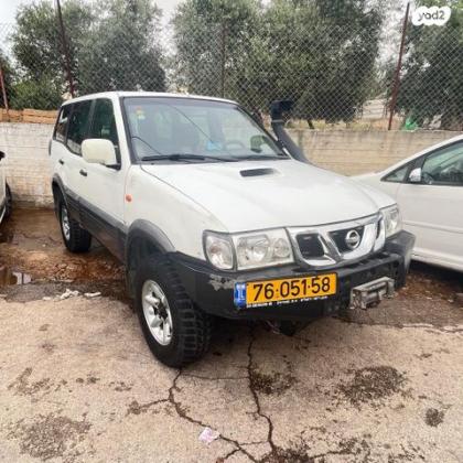 ניסאן טראנו ארוך 4X4 SR אוט' דיזל 3.0 (154 כ''ס) דיזל 2005 למכירה בירושלים