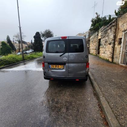 ניסאן NV200 Upper ידני דיזל 7 מק' 1.5 (90 כ''ס) דיזל 2015 למכירה בביתר עילית