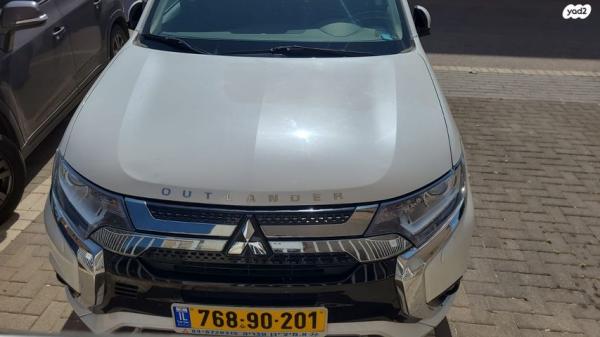 מיצובישי אאוטלנדר PHEV 4X4 Supreme הייבריד אוט' 5 מק' 2.4 (135 כ''ס) היברידי חשמל / בנזין 2019 למכירה בטבריה