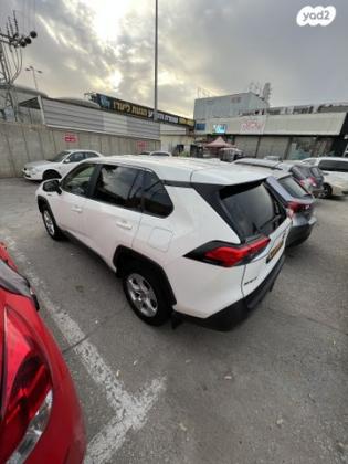 טויוטה RAV4 הייבריד E-xperience הייבריד 5 דל' אוט' 2.5 (178 כ''ס) בנזין 2019 למכירה בראשון לציון